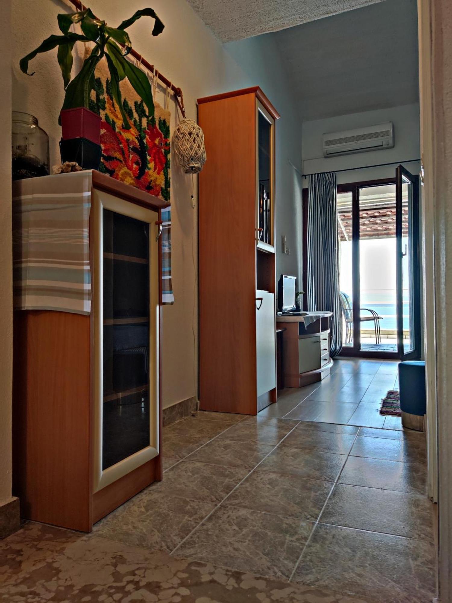 Apartments Manuela Igrane Luaran gambar